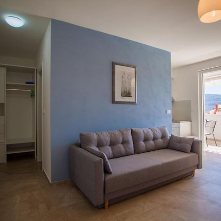 דירות קרס Apartman Pinja מראה חיצוני תמונה